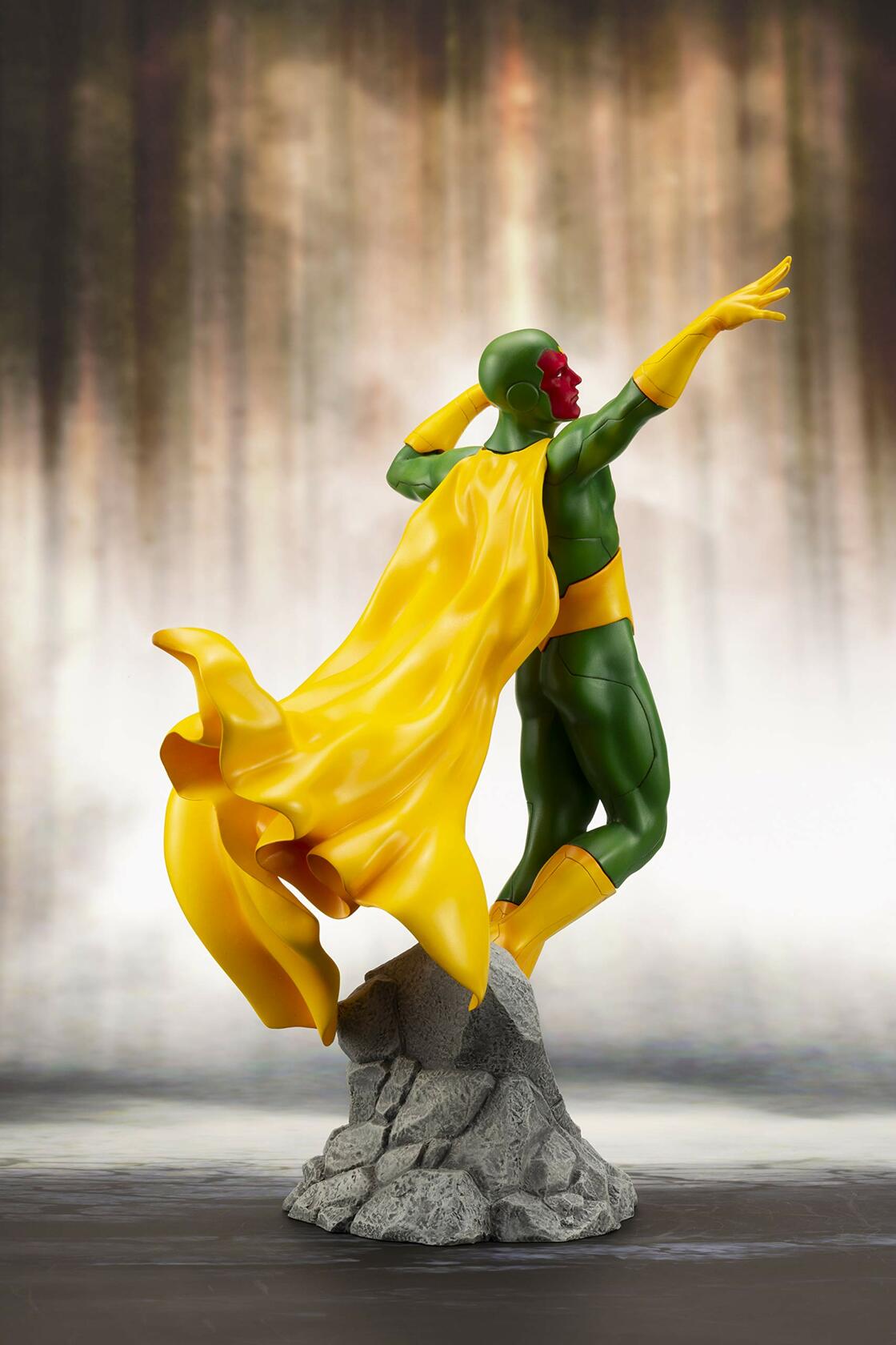 Kotobukiya Marvel Universe: Avengers Series: Vision Artfx+ Statue, Multicolor