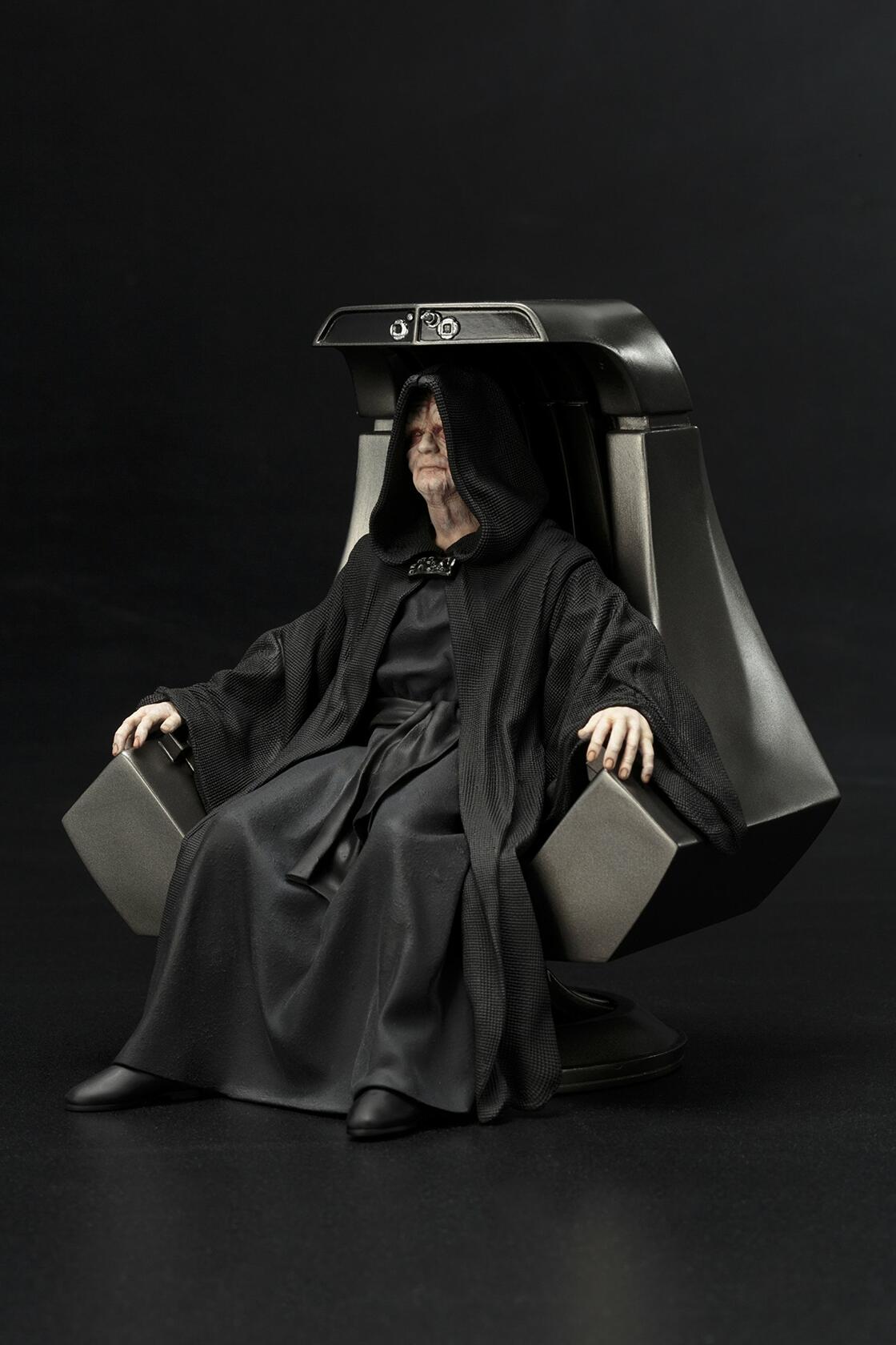 Kotobukiya Star Wars: Emperor Palpatine Artfx+ Statue