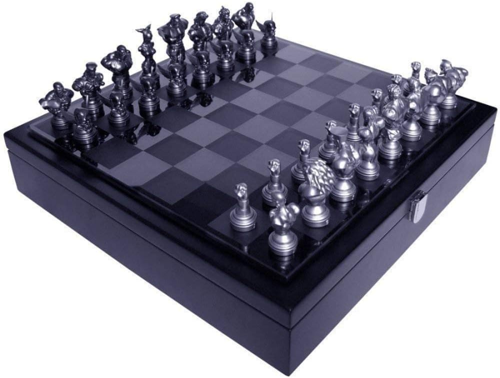 Street Fighter 25th Anniversary Resin Chess Set with Glass Board & COA